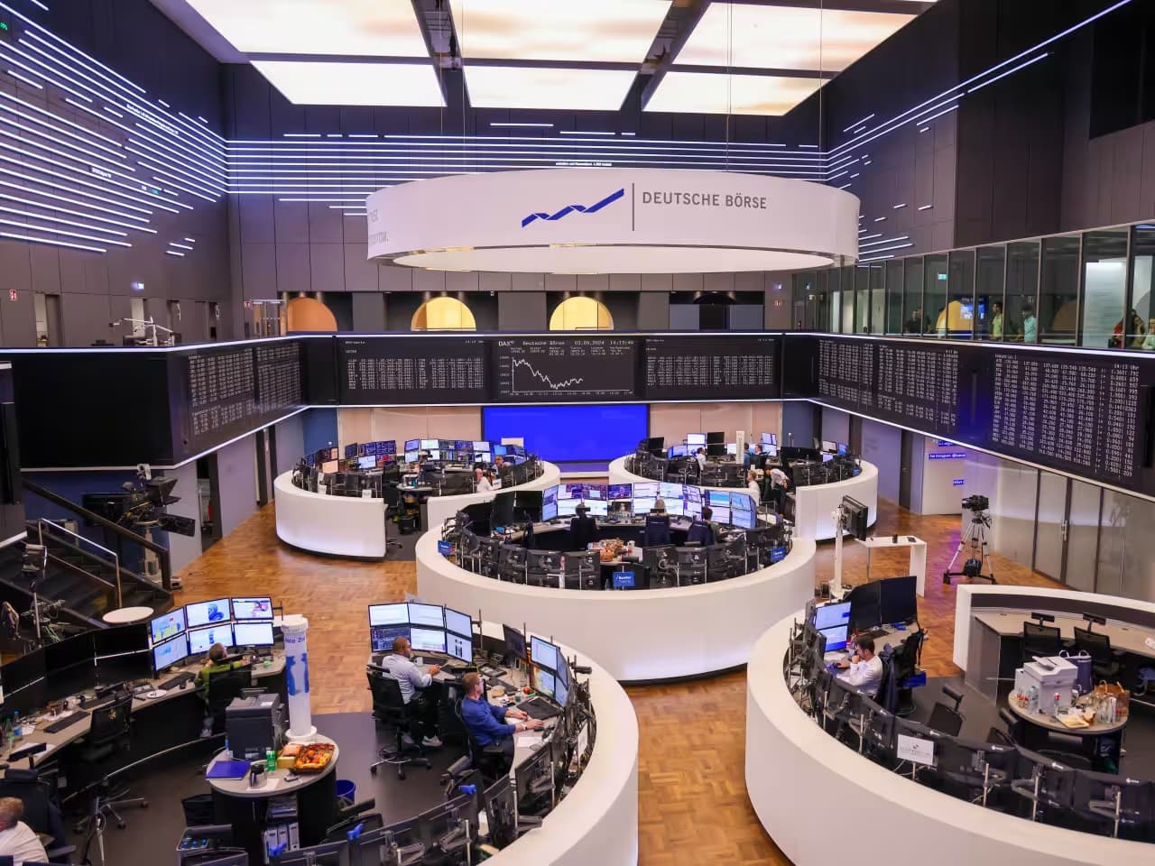 The trading floor of the Deutsche Börse stock exchange in Frankfurt